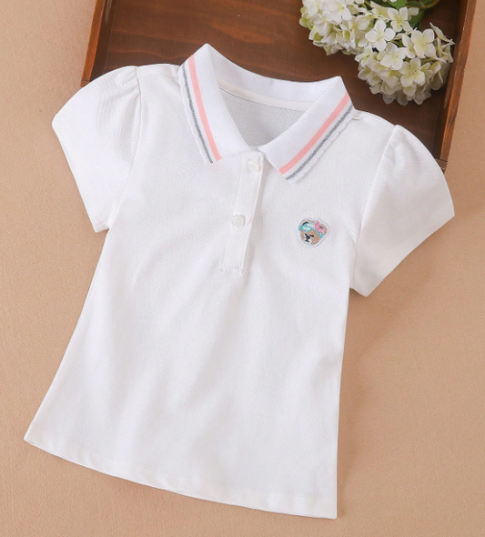 Camisa polo para niña con aplicaciones y ribete de rayas