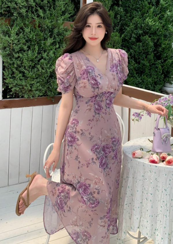 Wynsel Vestido de verano de longitud media con cuello en V y estampado floral ditsy para mujer, ideal para el Día de San Valentín