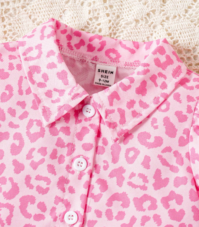SHEIN Conjunto de camisa con estampado de leopardo rosa y falda para bebé niña para primavera/verano