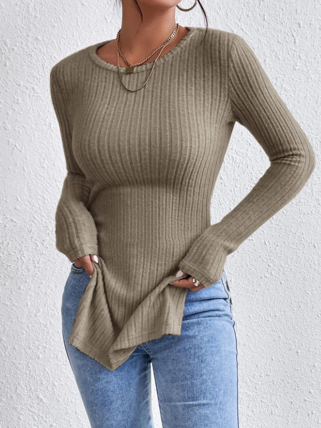 Camiseta tejida de canalé bajo con abertura