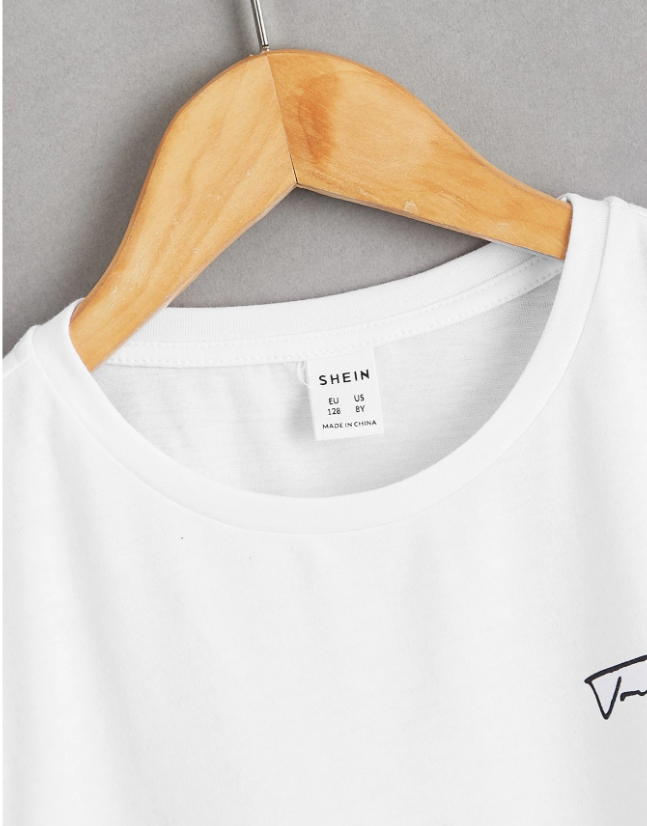 SHEIN Conjunto de 2 piezas para niño preadolescente, camiseta con detalle de cinta gráfica con letras SKU: sk2112155459710610