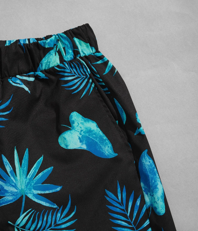 Hombres Top tank con estampado tropical con slogan & Shorts de cintura con cordón