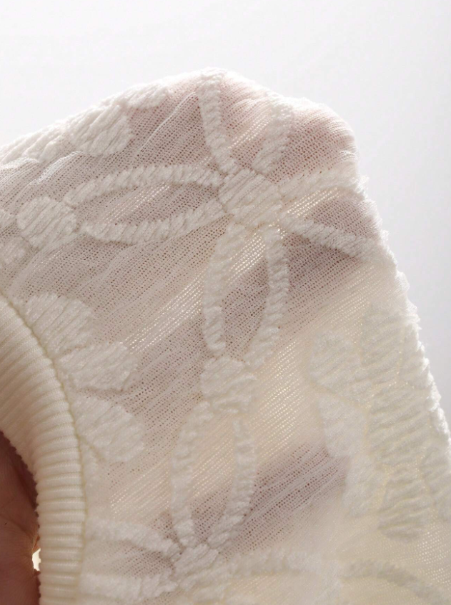 DAZY Camiseta de manga corta con cuello redondo y aplicación de encaje para mujer, ideal para Nochevieja