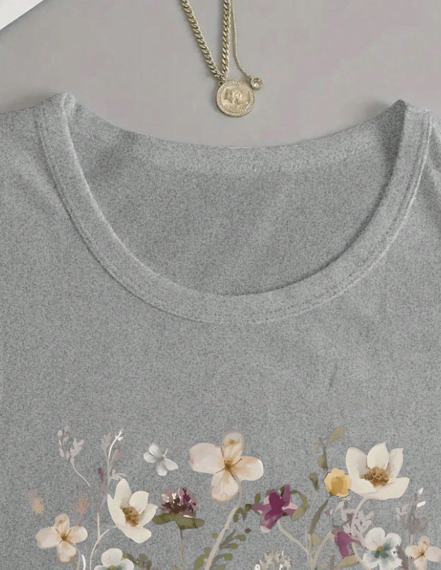 Camiseta redonda con estampado de flores casual
